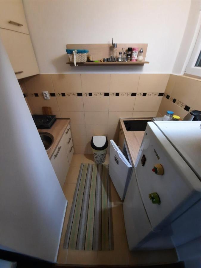 Apartments Mila Цетине Экстерьер фото