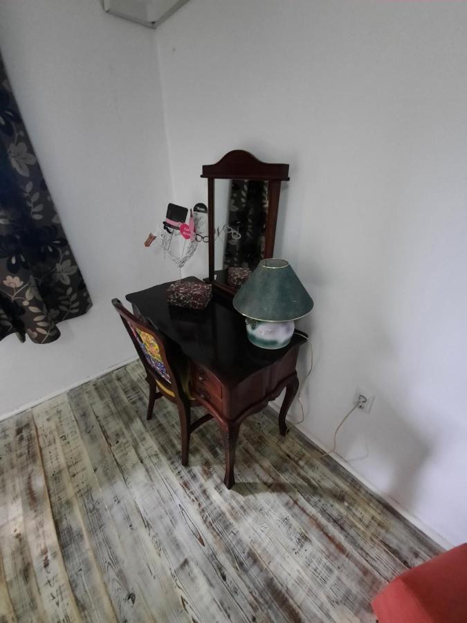 Apartments Mila Цетине Экстерьер фото